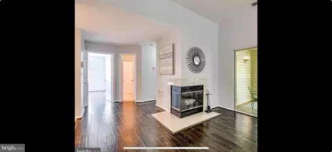 Living - 30 J Hearthstone Ct #J, Annapolis, MD 21403 photo 1 of 5