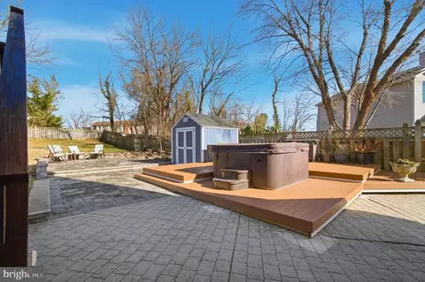 Exterior - 1296 Crossover Dr, Edgewater, MD 21037 photo 6 of 8