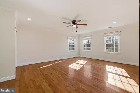 Living - 1296 Crossover Dr, Edgewater, MD 21037 photo 7 of 8