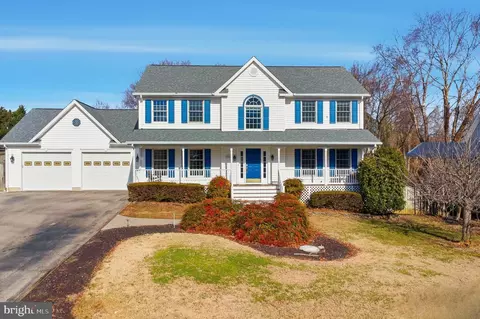 Exterior - 1296 Crossover Dr, Edgewater, MD 21037 photo 2 of 8
