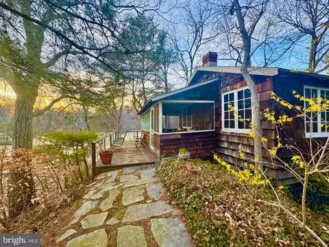 184 Severn Way, Arnold, MD 21012