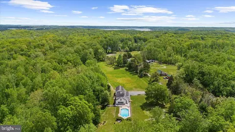 1116 Gumbottom Rd, Crownsville, MD 21032