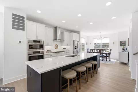 3311 Streamlet Ln, Laurel, MD 20724