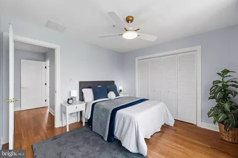 Bedroom - 3675 1st Ave, Edgewater, MD 21037 photo 3 of 8