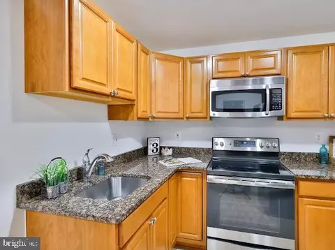 Kitchen - 7516 Helston Ct, Hanover, MD 21076 photo 10 of 10