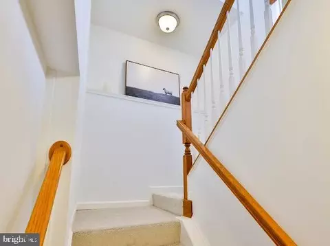 Entry Way - 7516 Helston Ct, Hanover, MD 21076 photo 11 of 13