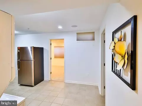 Entry Way - 7516 Helston Ct, Hanover, MD 21076 photo 12 of 13