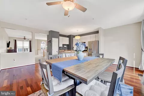 3920 Apple Orchard Dr, Pasadena, MD 21122 photo 15