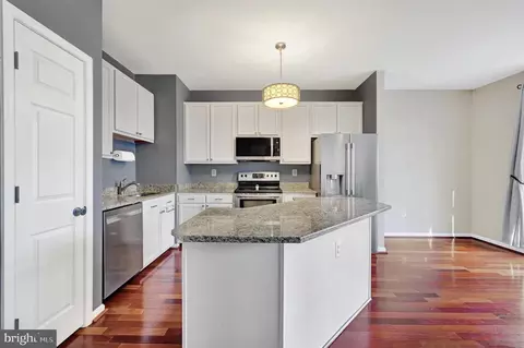 3920 Apple Orchard Dr, Pasadena, MD 21122 photo 16