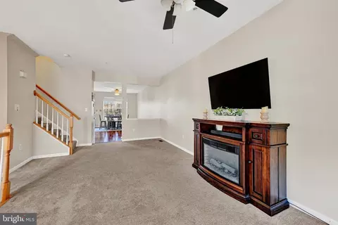3920 Apple Orchard Dr, Pasadena, MD 21122 photo 10