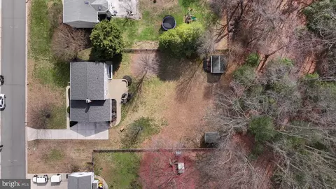 View/Area - 8329 Sail Ct, Pasadena, MD 21122 photo 6 of 6