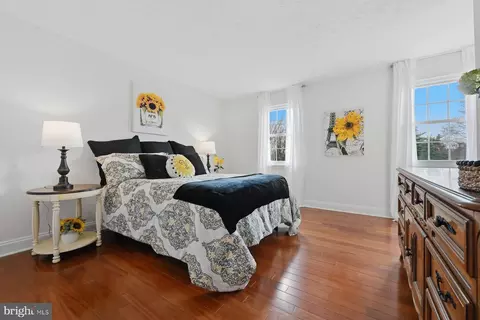 Bedroom - 8329 Sail Ct, Pasadena, MD 21122 photo 4 of 14
