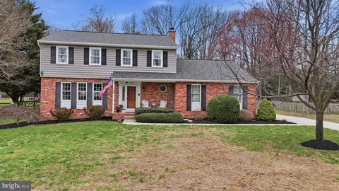 Exterior - 8329 Sail Ct, Pasadena, MD 21122 photo 8 of 8