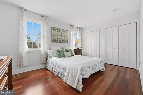 Bedroom - 8329 Sail Ct, Pasadena, MD 21122 photo 7 of 14