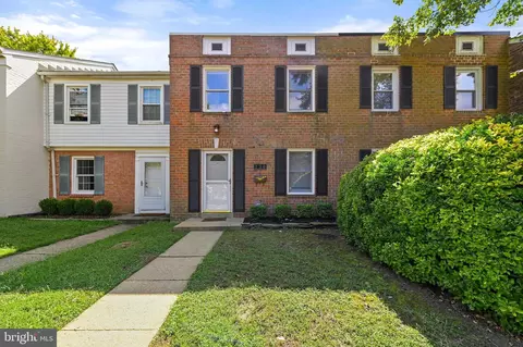 130 Dumbarton Dr, Annapolis, MD 21403