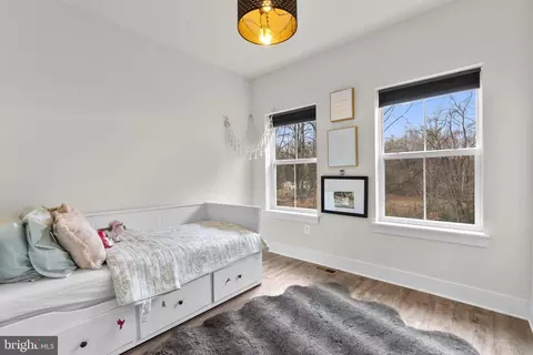 Bedroom - 2676 Sequoia Ln, Gambrills, MD 21054 photo 5 of 11