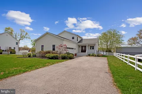 6146 Drum Point Rd, Deale, MD 20751