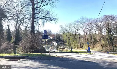 Exterior - 604 A St, Pasadena, MD 21122 photo 8 of 8