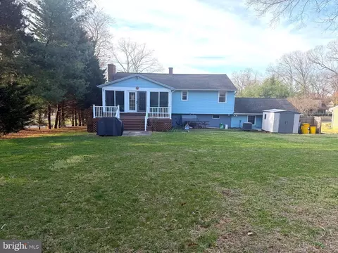 Exterior - 604 A St, Pasadena, MD 21122 photo 3 of 8