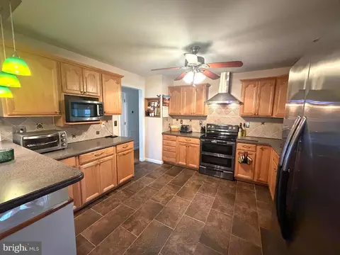Kitchen - 604 A St, Pasadena, MD 21122 photo 2 of 3