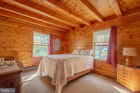 Bedroom - 968 Main St, Deale, MD 20751 photo 6 of 6