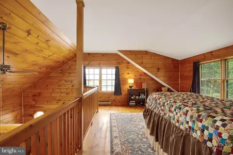 Bedroom - 968 Main St, Deale, MD 20751 photo 3 of 6