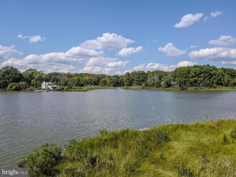 View/Area - 968 Main St, Deale, MD 20751 photo 2 of 8