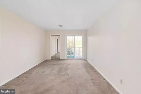 Bedroom - 112 Park Ave, Edgewater, MD 21037 photo 6 of 7
