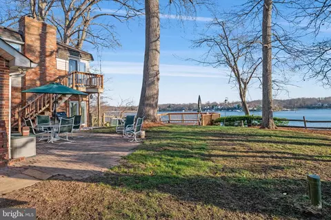 Exterior - 112 Park Ave, Edgewater, MD 21037 photo 7 of 7