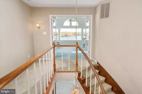 Entry Way - 112 Park Ave, Edgewater, MD 21037 photo 6 of 6