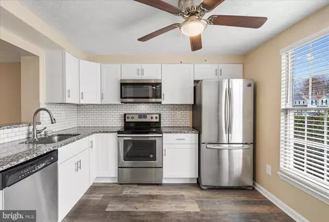 739 Willowby Run, Pasadena, MD 21122 photo 2
