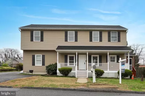 107 Ferndale Ave, Glen Burnie, MD 21061