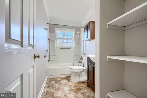 Bath - 756 223rd St, Pasadena, MD 21122 photo 1 of 2