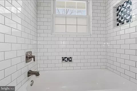 Bath - 243 9th St, Pasadena, MD 21122 photo 3 of 4