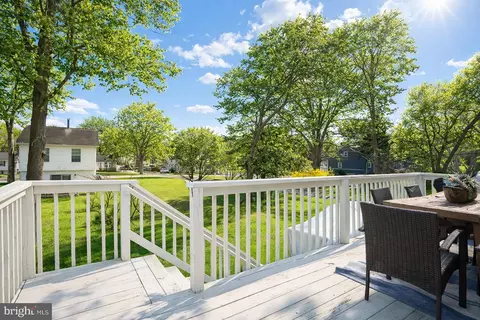 Exterior - 243 9th St, Pasadena, MD 21122 photo 5 of 5