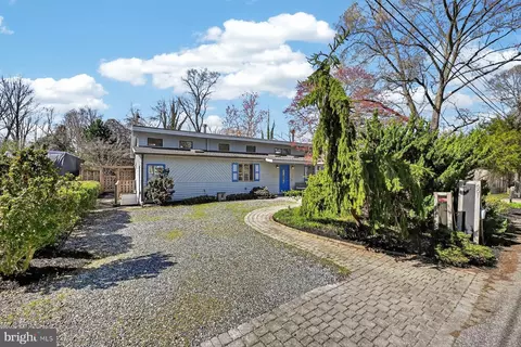 561 Arundel Dr, Severna Park, MD 21146