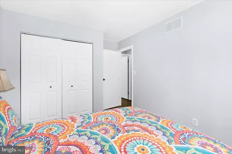 Bedroom - 610 Sutton Dr, Pasadena, MD 21122 photo 6 of 7