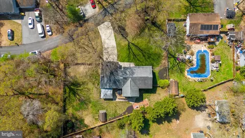 View/Area - 610 Sutton Dr, Pasadena, MD 21122 photo 4 of 11