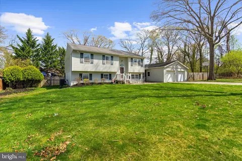 Exterior - 610 Sutton Dr, Pasadena, MD 21122 photo 2 of 12