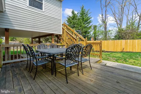 Exterior - 610 Sutton Dr, Pasadena, MD 21122 photo 8 of 12