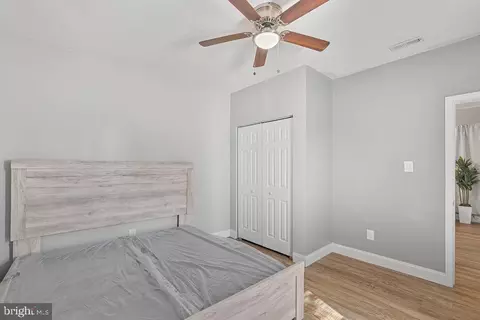 Bedroom - 8489 Arbutus Rd, Pasadena, MD 21122 photo 1 of 9