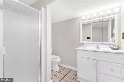 Bath - 180 Waldo Rd, Pasadena, MD 21122 photo 1 of 2