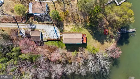View/Area - 180 Waldo Rd, Pasadena, MD 21122 photo 4 of 12