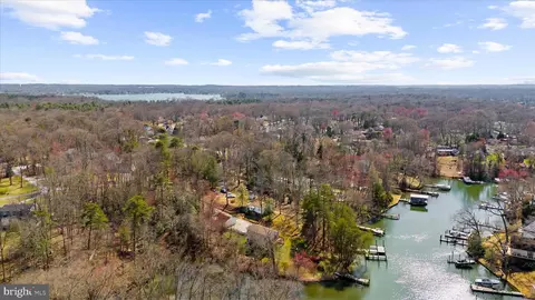 View/Area - 180 Waldo Rd, Pasadena, MD 21122 photo 8 of 12