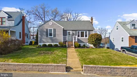 534 Cleveland Rd, Linthicum Heights, MD 21090