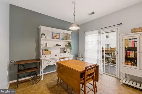 Dining - 1212 Needham Ct, Crofton, MD 21114 photo 2 of 2