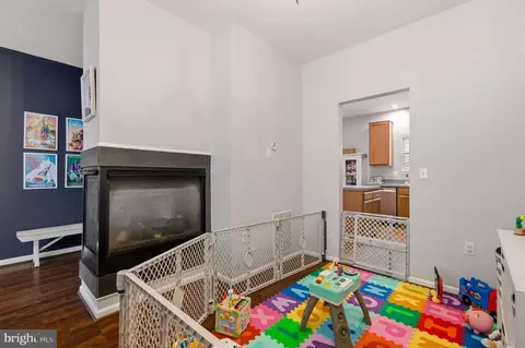 Entry Way - 1212 Needham Ct, Crofton, MD 21114 photo 5 of 10