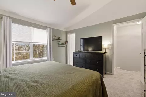 Bedroom - 1212 Needham Ct, Crofton, MD 21114 photo 3 of 7