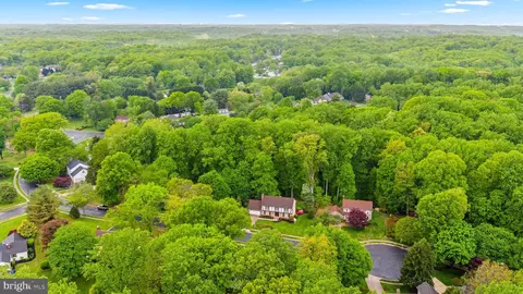 View/Area - 1074 Foxcroft Run, Annapolis, MD 21401 photo 5 of 7