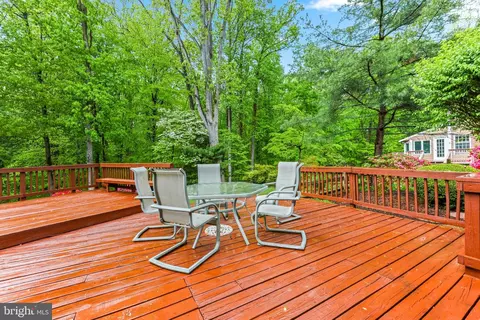 Exterior - 1074 Foxcroft Run, Annapolis, MD 21401 photo 7 of 12